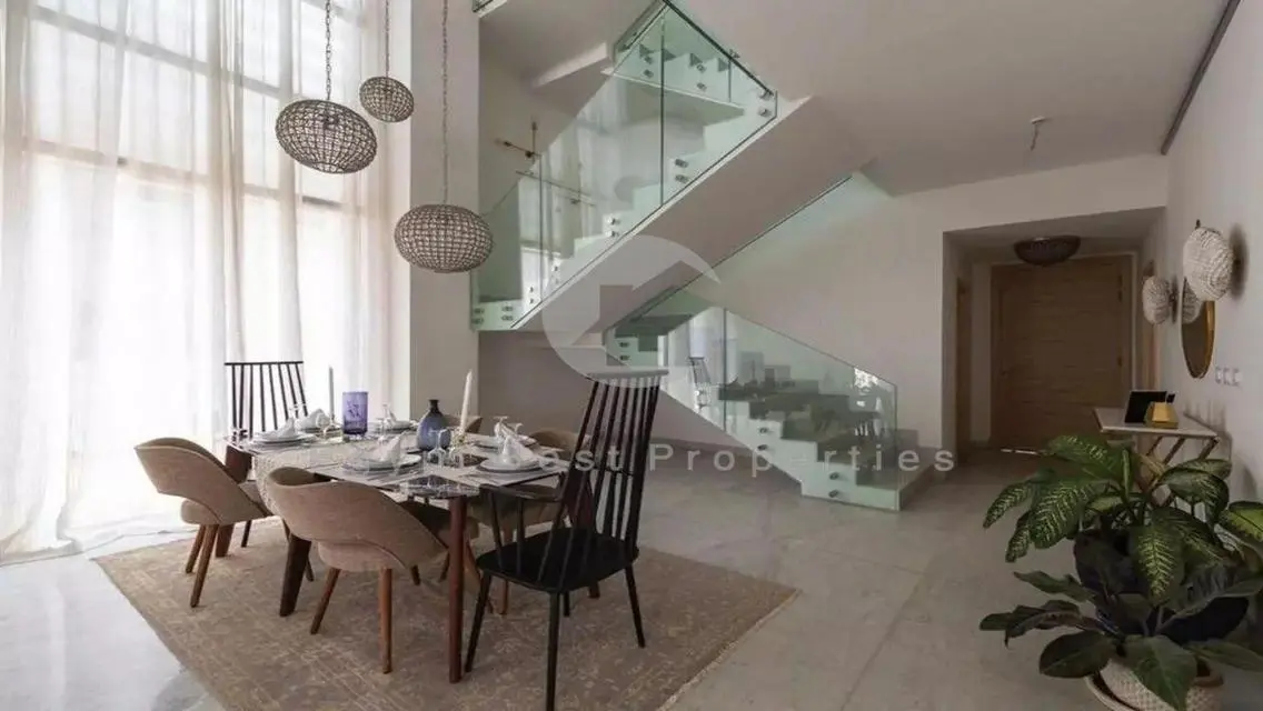 For Sale Penthouse In Creek Town Over 7 Years    .