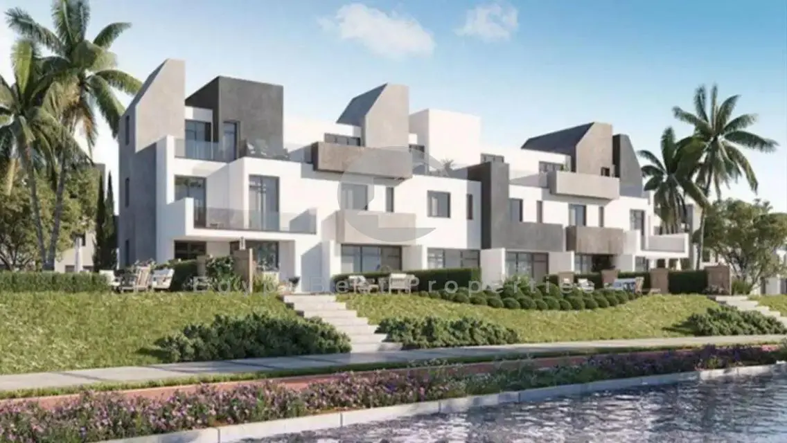 For Sale Town House In Rivers Fully Finished     .