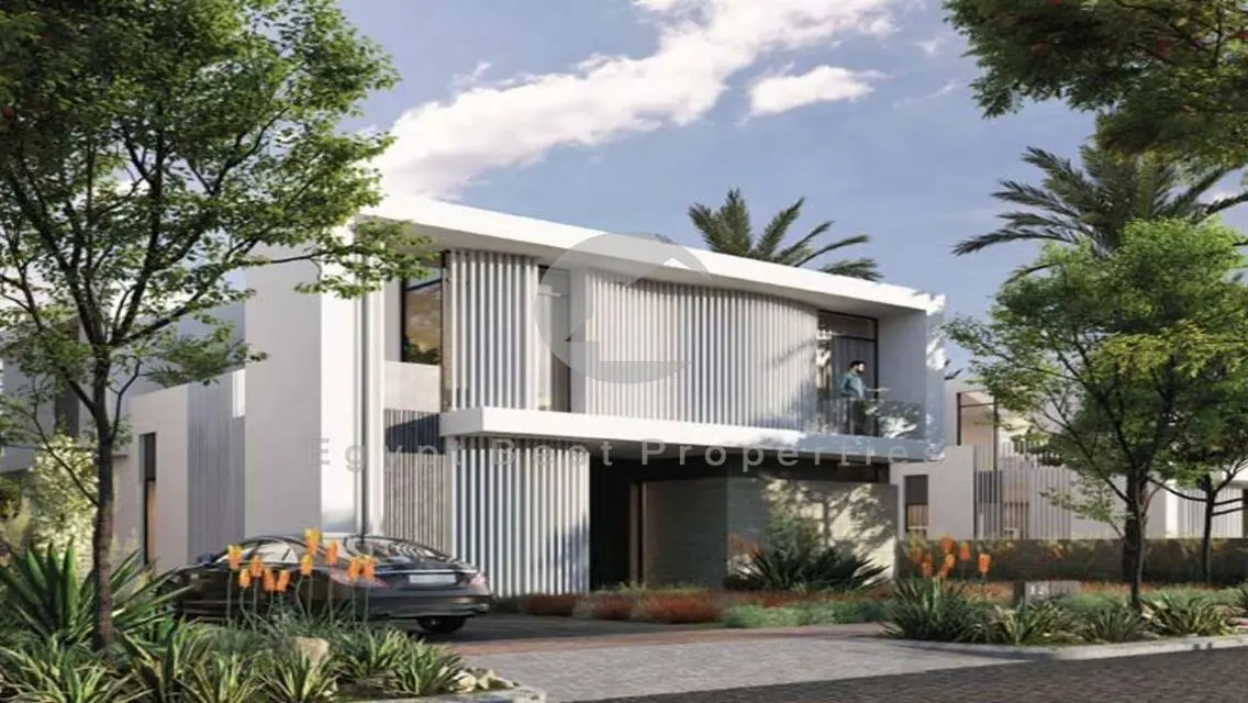 Villa For Sale Prime Location OverLooking Greenery