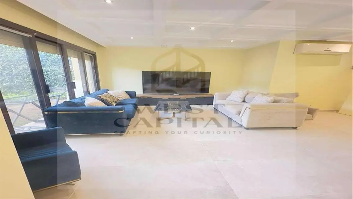 Duplex 234m for sale in Casa Beverly hills