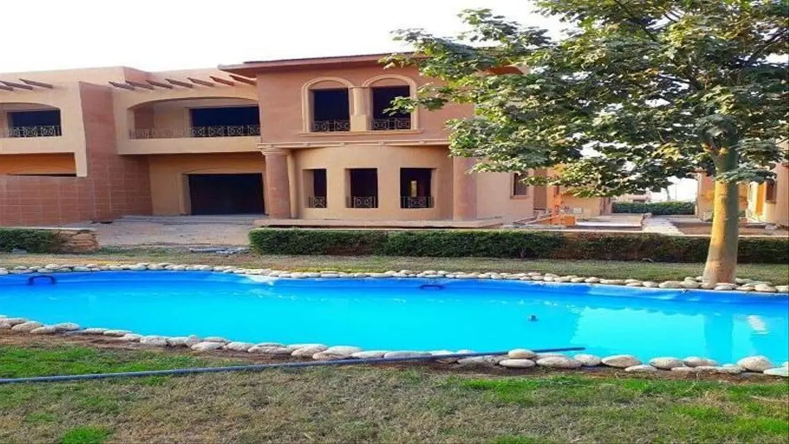 Apartment 3bed Ready to move+showing Over 10 Years