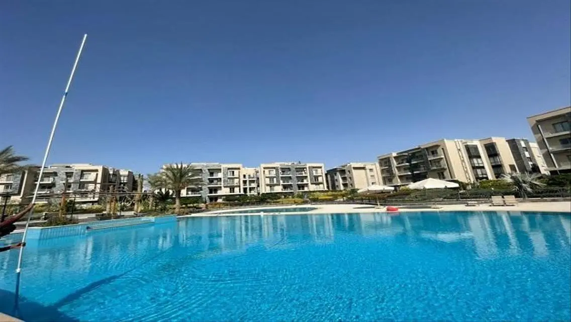 Apartment 3bed Ready to move+showing Over 10 Years