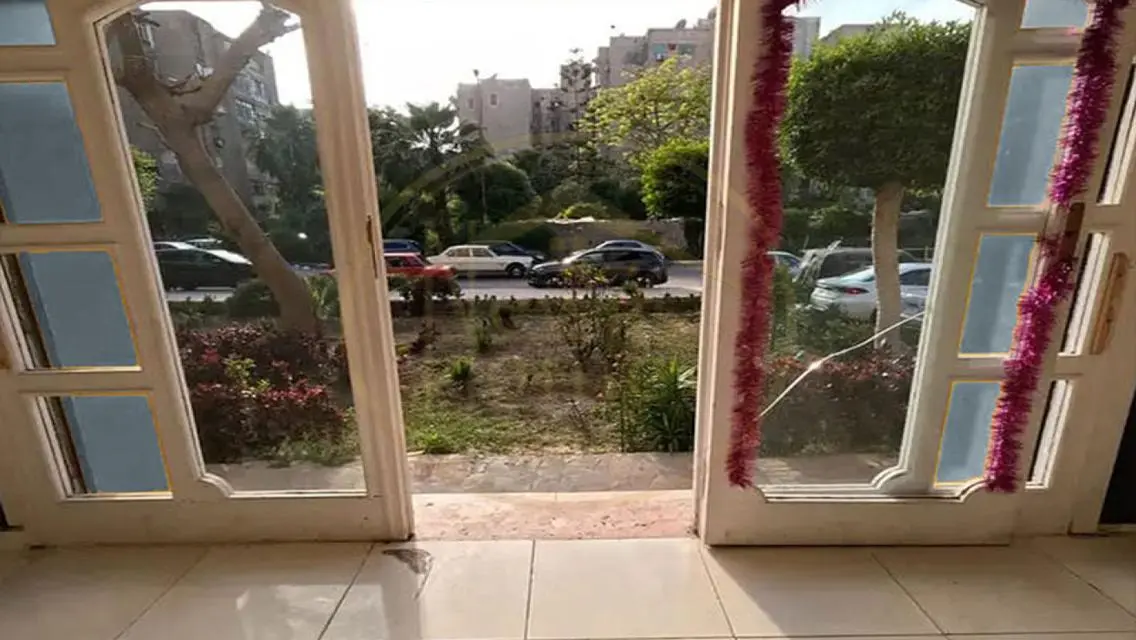 محل للبيع 30 م - سموحة