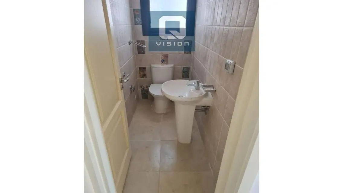 Apartment for Rent in Q-vision - 183 sqm