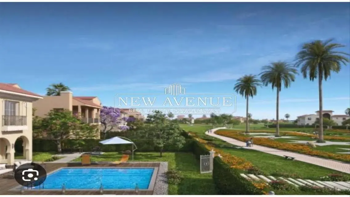 Standalone for sale in Hyde Park New Cairo
