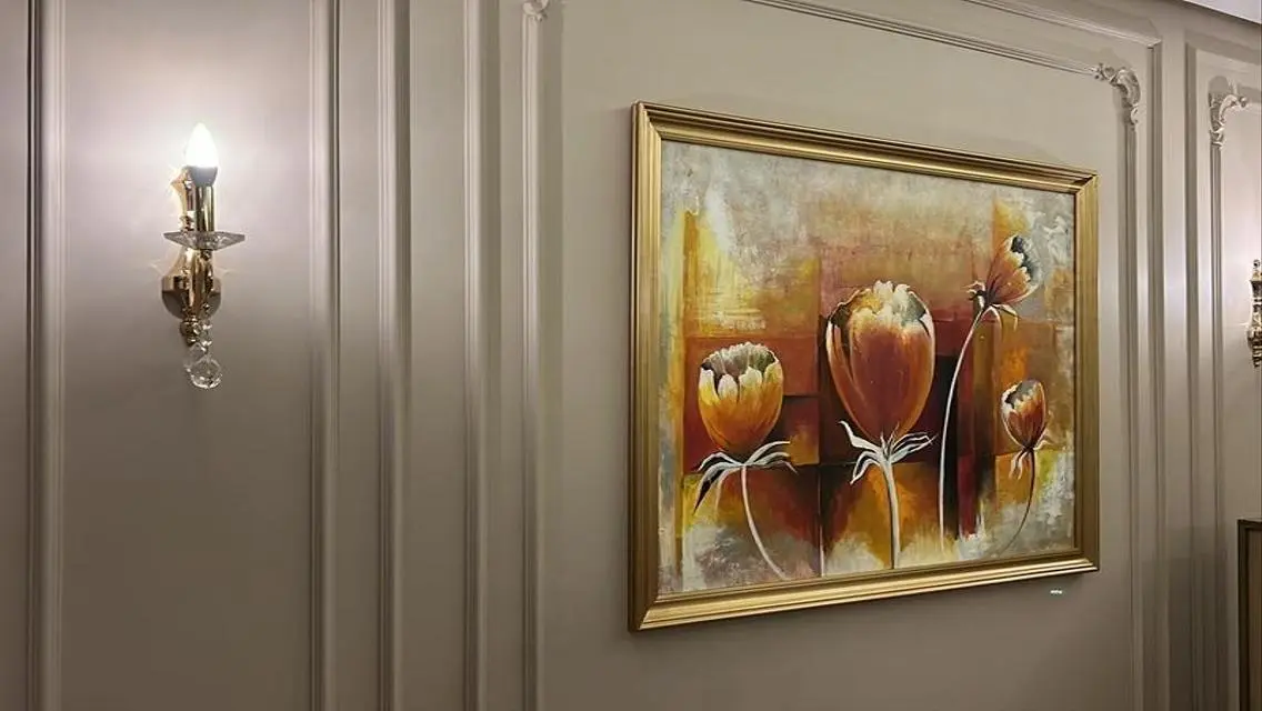 Ground Floor Apartment with Garden in a Prime Loc