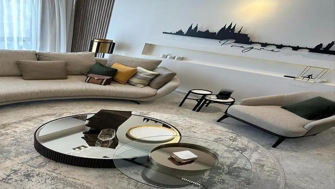 Ground Floor Apartment with Garden in a Prime Loc