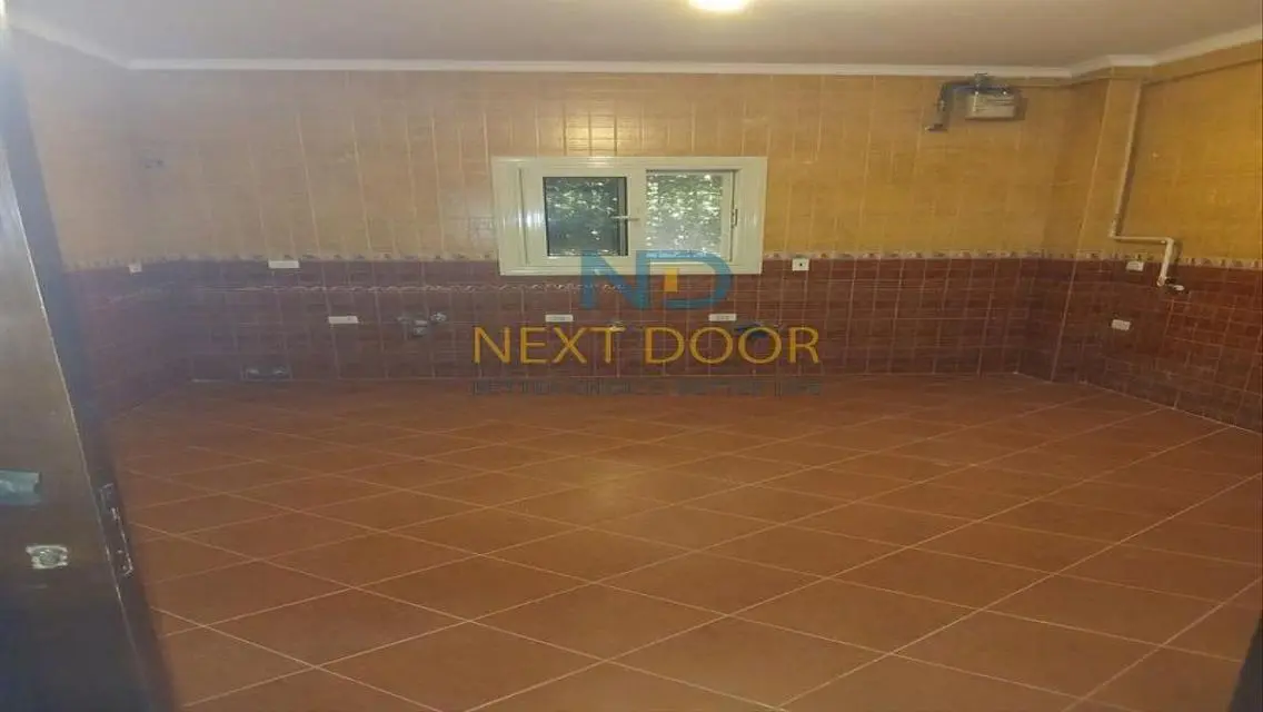 Apartmen t for Rent Al Shouyfat - New Cairo