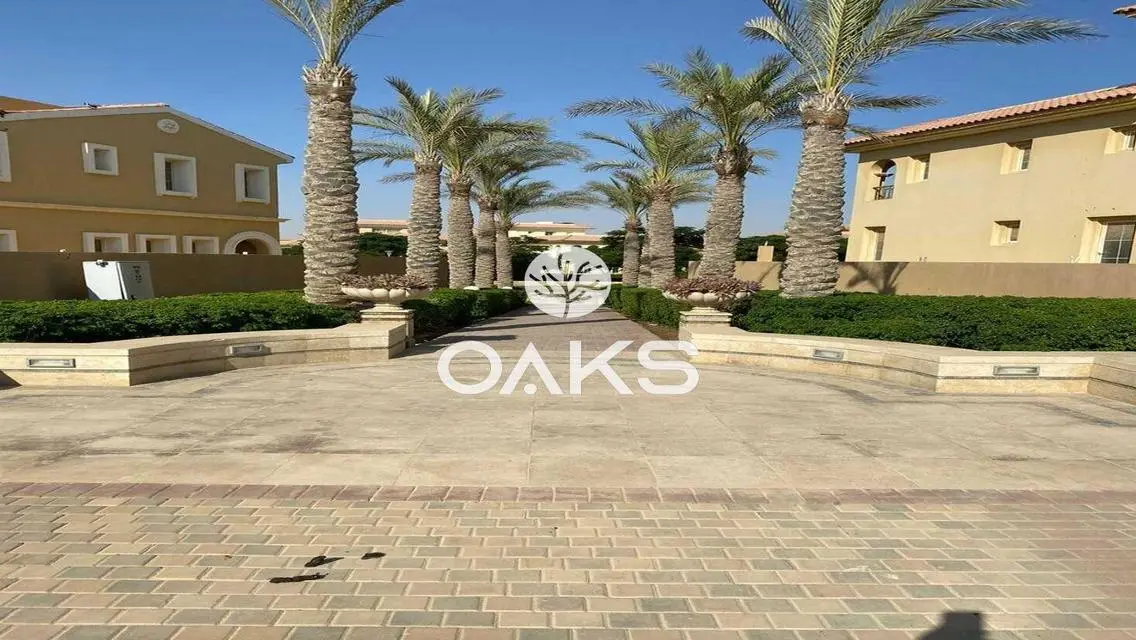 توين هاوس جاهز للسكن  Tawny Hyde Park استلام فوري