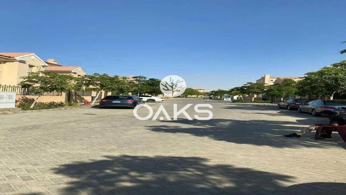 توين هاوس جاهز للسكن  Tawny Hyde Park استلام فوري