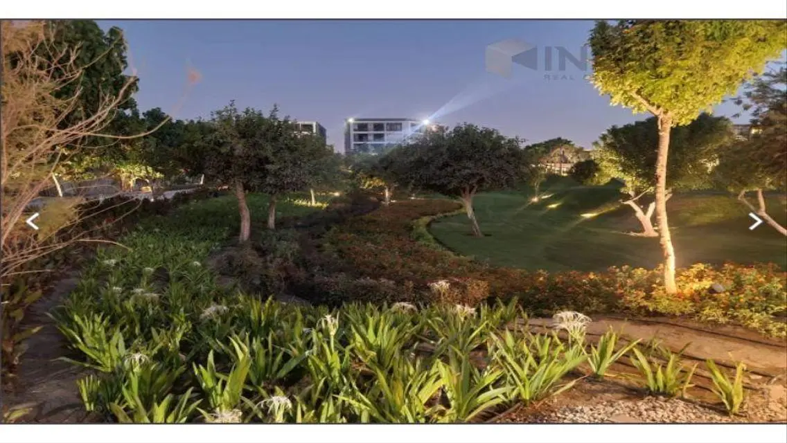 apartment with double view&amp;prime location taj city