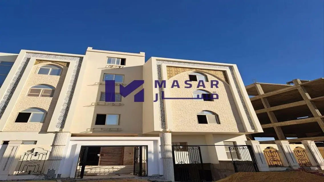 فرصة رائعة للسكن والاستثمار في موقع استراتيجي!