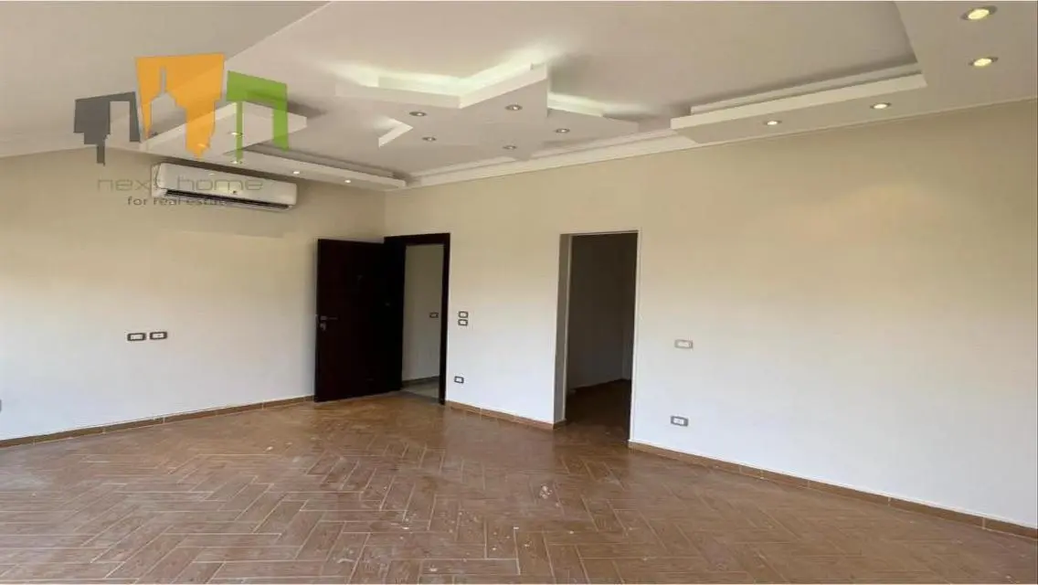 Luxurious Apartment for Sale with 615 sqm