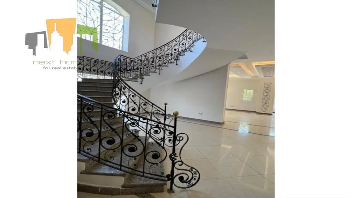 Luxurious Apartment for Sale with 615 sqm