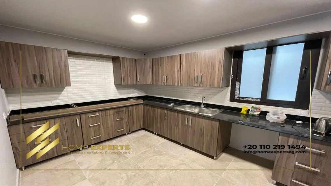 Apartment for rent under market price in Eastown