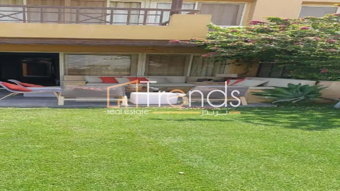 Twin villa  Prime location Golf &amp; Lake View