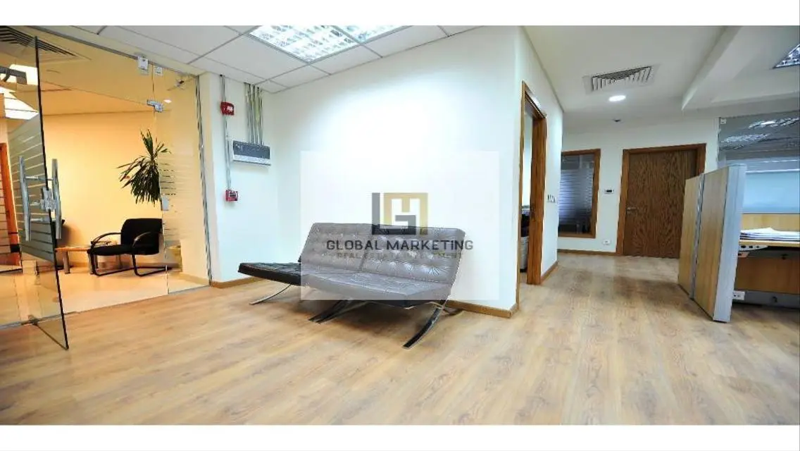 Office 600m finished for rent in Teseen Street
