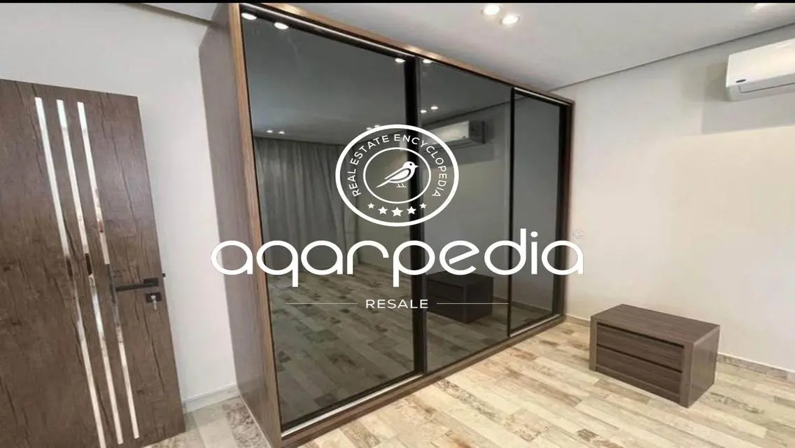 Fully finished apartment for sale in lake view 144