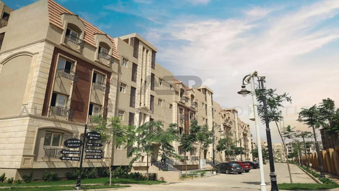 Penthouse ready to move 5th Settlement next to AUC