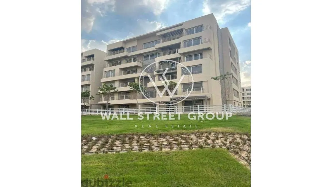 Apartment ready to move For sale 213m in Palm Hill