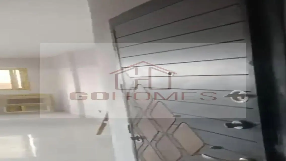For sale, an apartment of 180 square meters, luxur