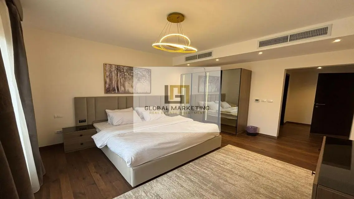 Modern apartment with garden for rent in Cfc