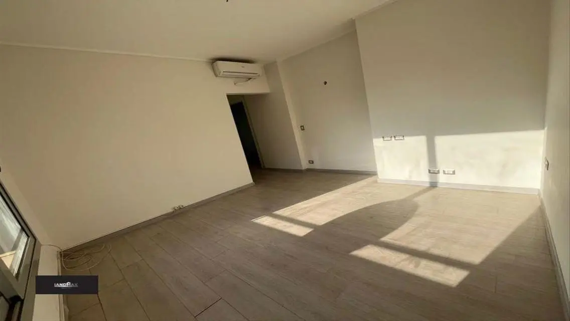 شقة للبيع  (تشطيب كامل) بكمبوند بالم هيلز