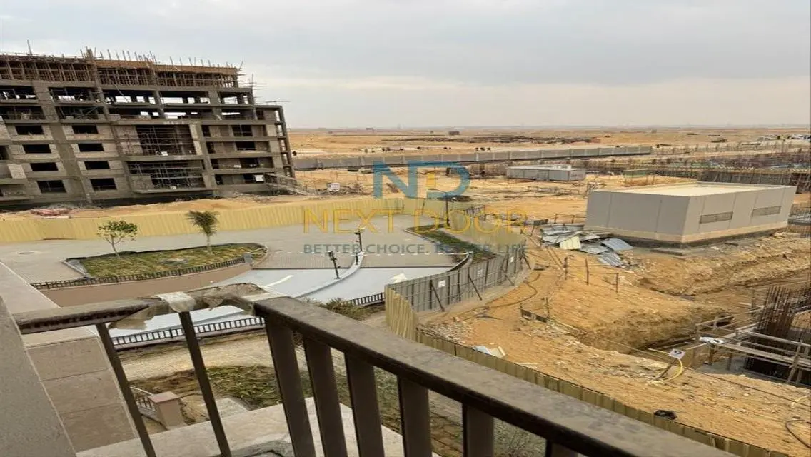 Special Studio for sale in District 5 New Cairo