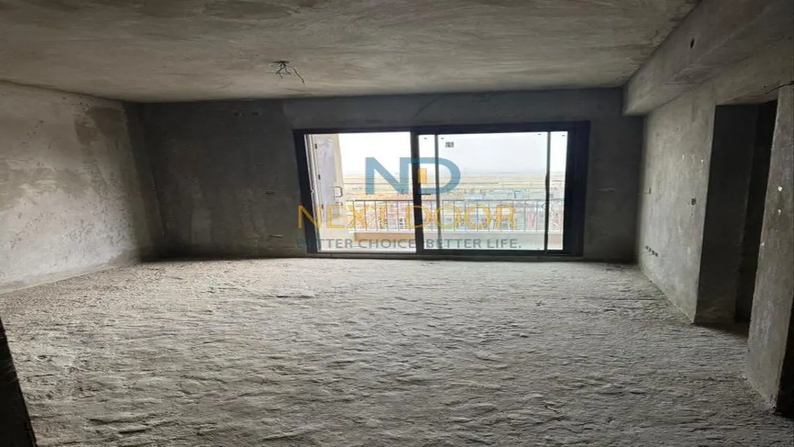 Special Studio for sale in District 5 New Cairo