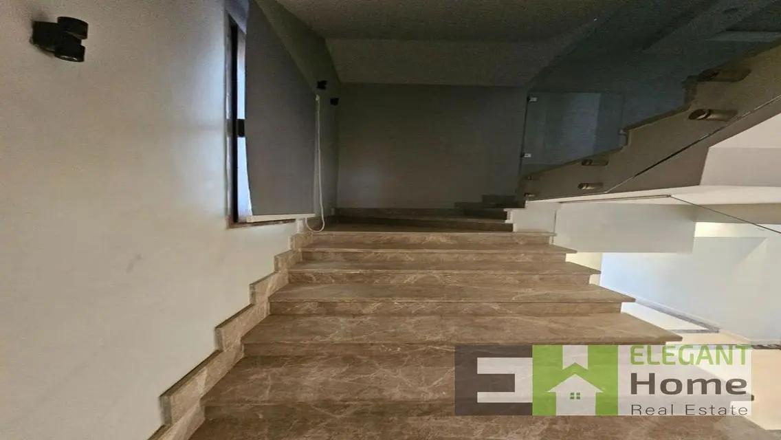 Standalone(pool-Jacuzzi-Dressing ) rent at Mivida