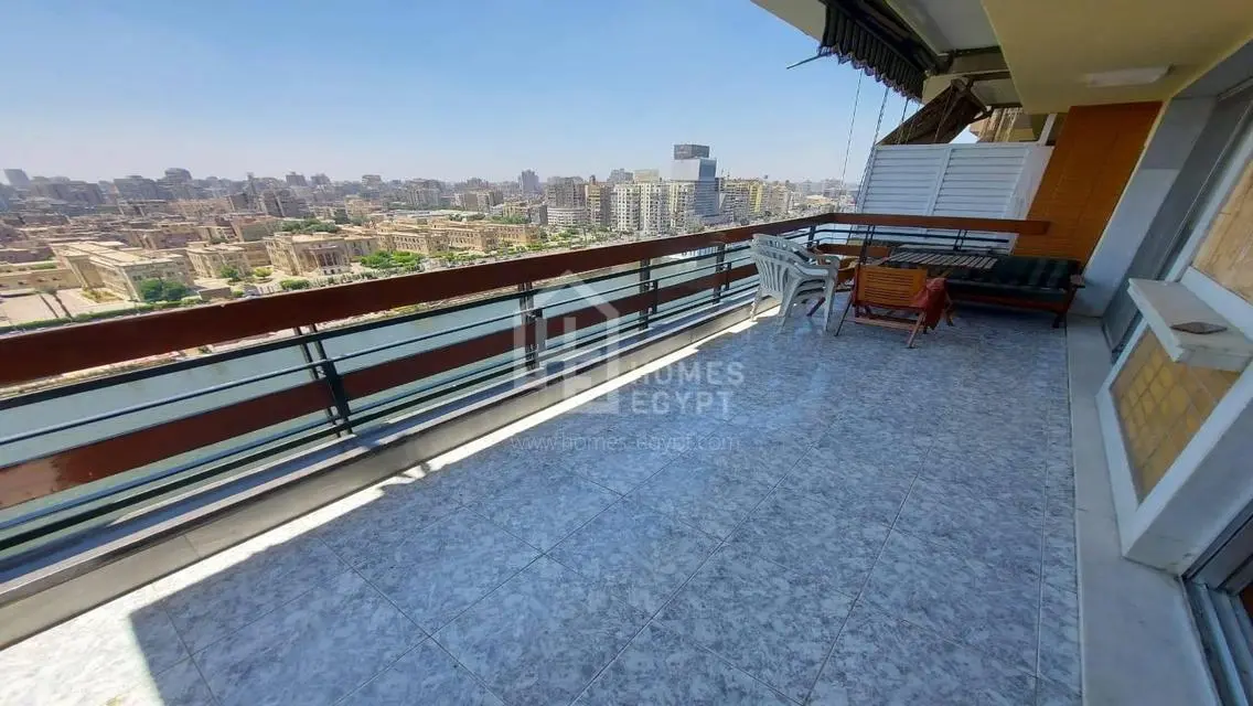 Nile and Gezira View Apartment For Rent in Zamalek