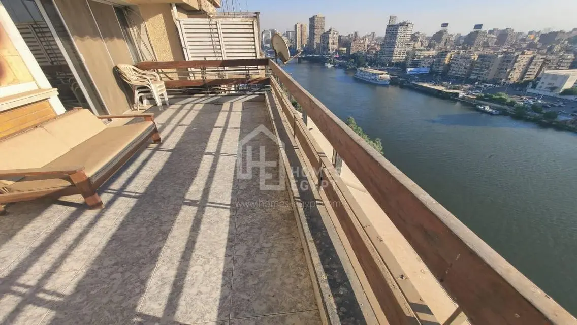 Nile and Gezira View Apartment For Rent in Zamalek