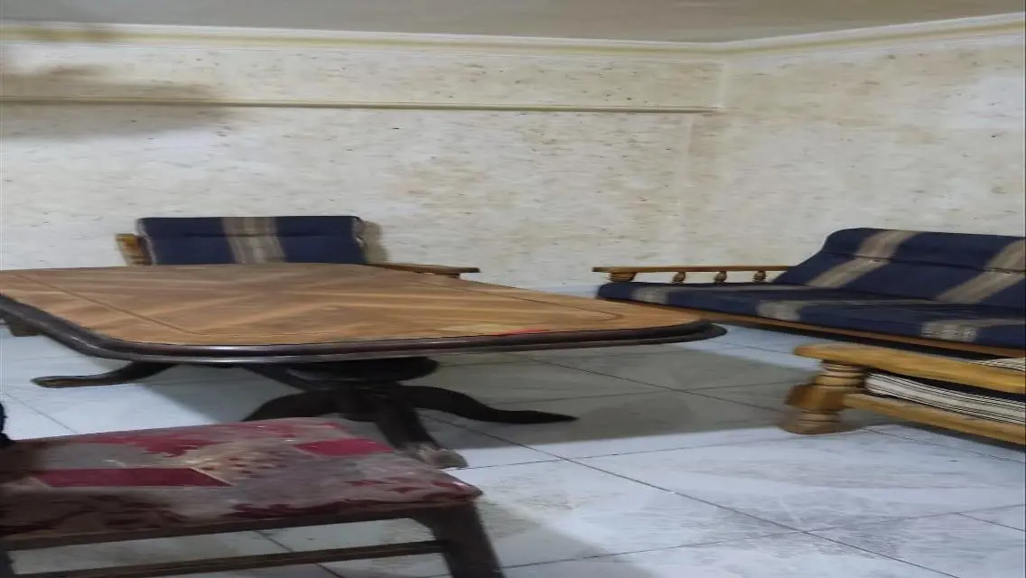 شقة فاخرة للإيجار بمساحة 5500 متر