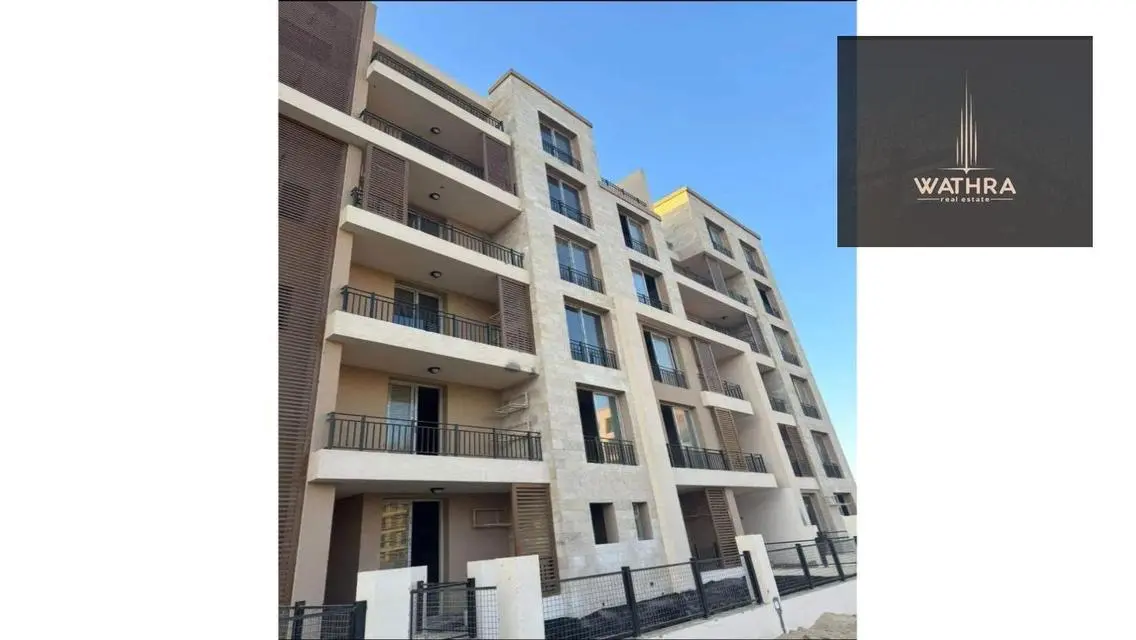 Studio upon installments Taj City New Cairo
