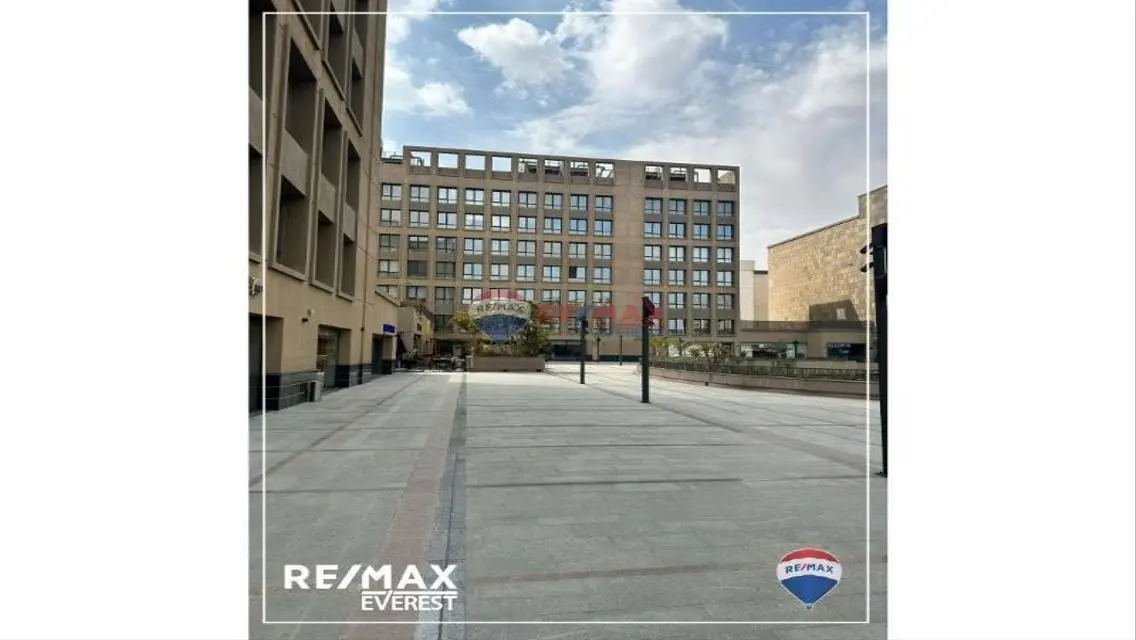 Clinic 61m for rent in Arkan medical