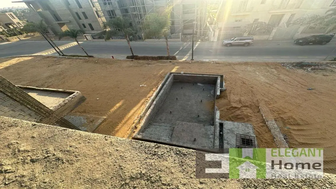Standalone 2nd row golf for sale in Katameya dunes
