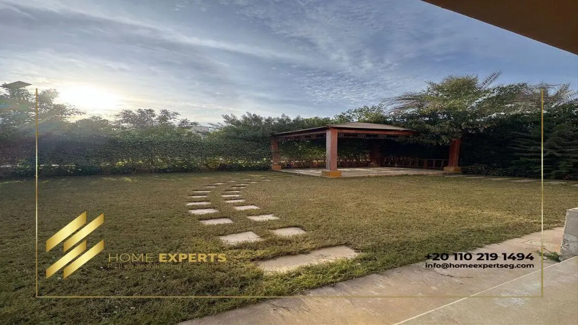 Step into elegance in our Standalone in Mivida