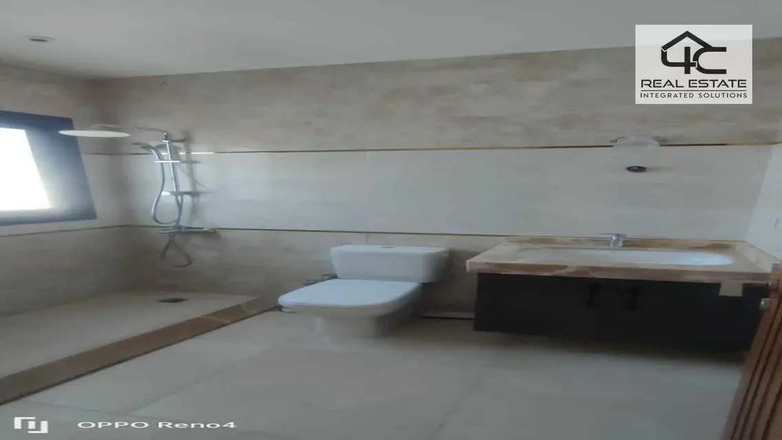 Villa corner 250m 4room fully finished Hyde Park