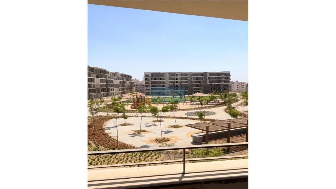 شقه للبيع 183 متر في التجمع الخامس -  Palm Hills