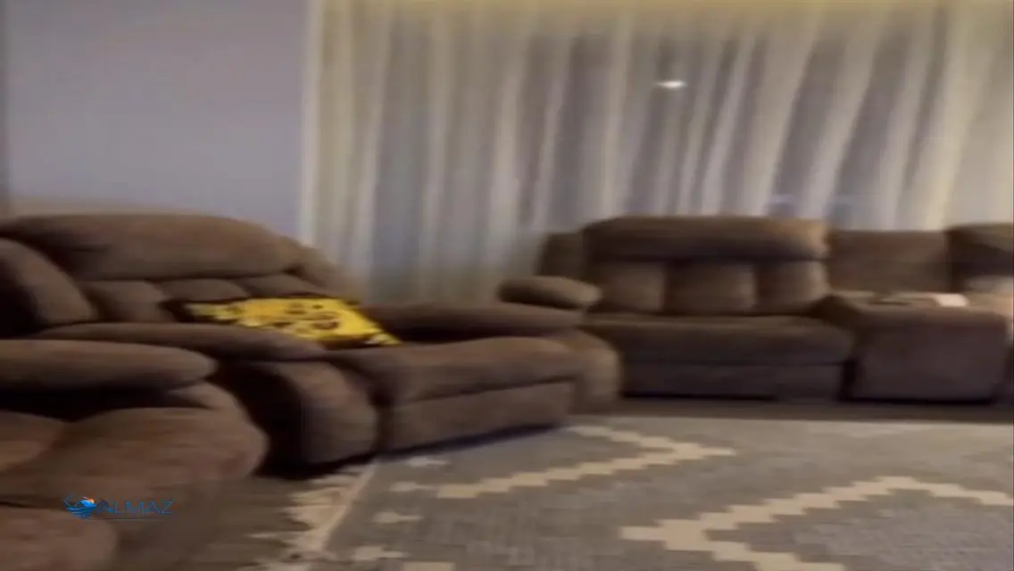 Furnished roof apartment for rent in Al Banfsag 6
