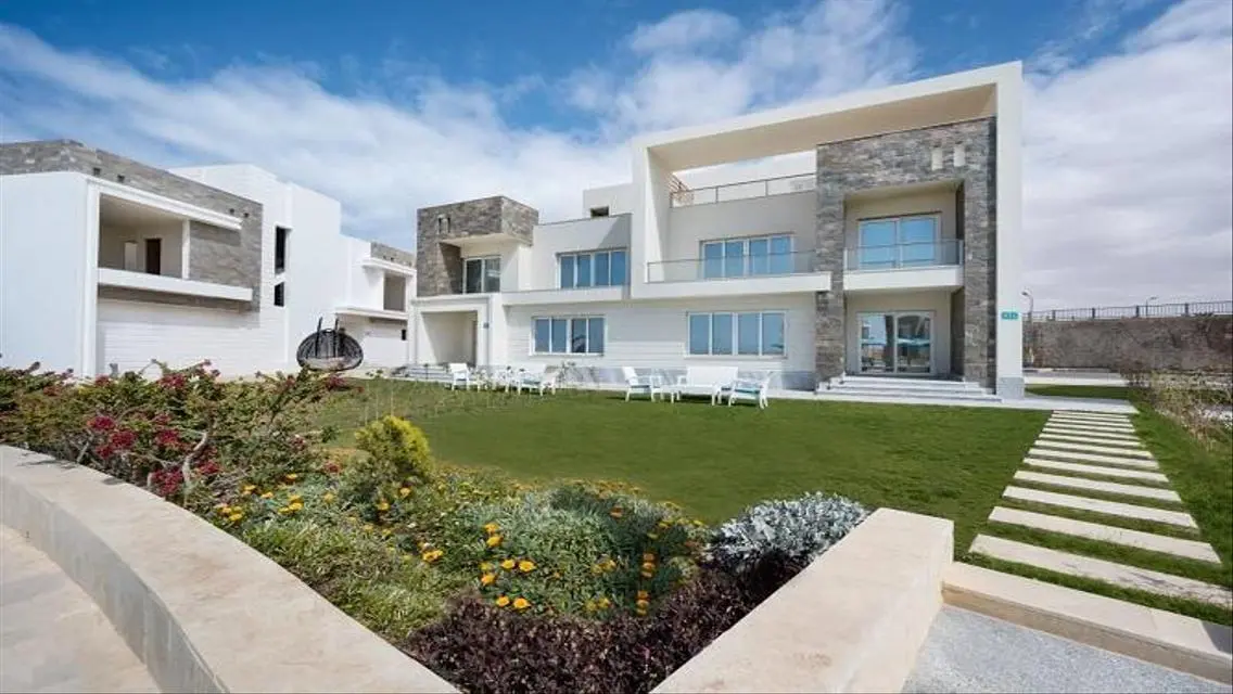 Chalet Ground RTM+Finished in SEA VIEW Only 25%Dp