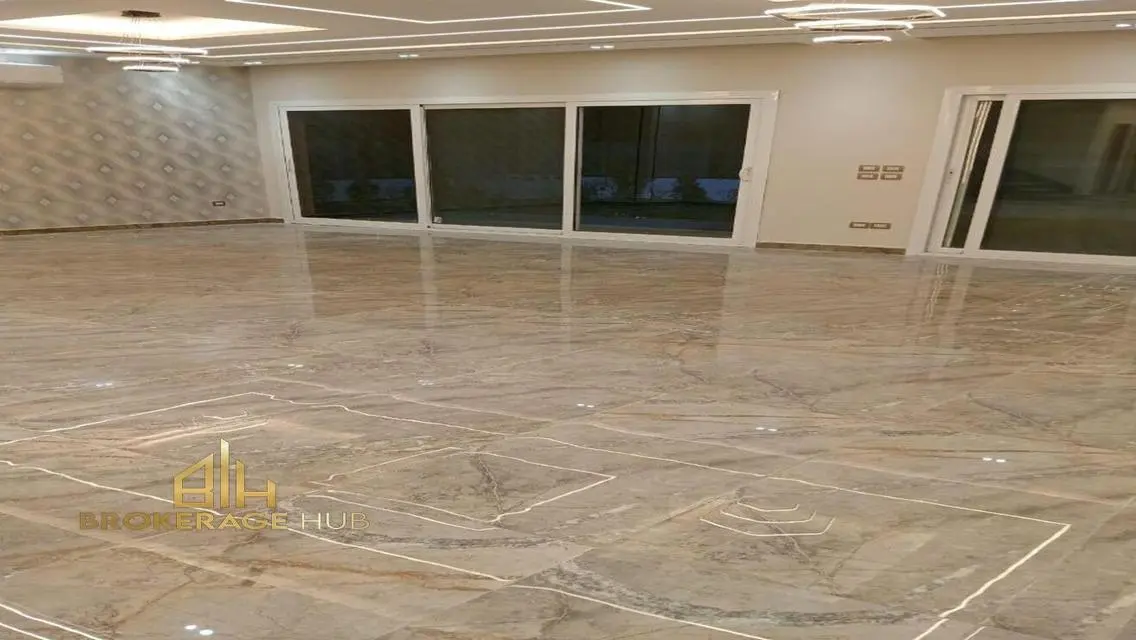ستاندالون بالمطبخ والتكييفات للإيجار في هايد بارك