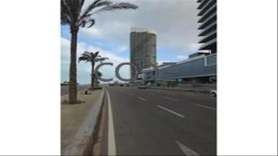 Resale-ubit with the largest sea view-parking slot