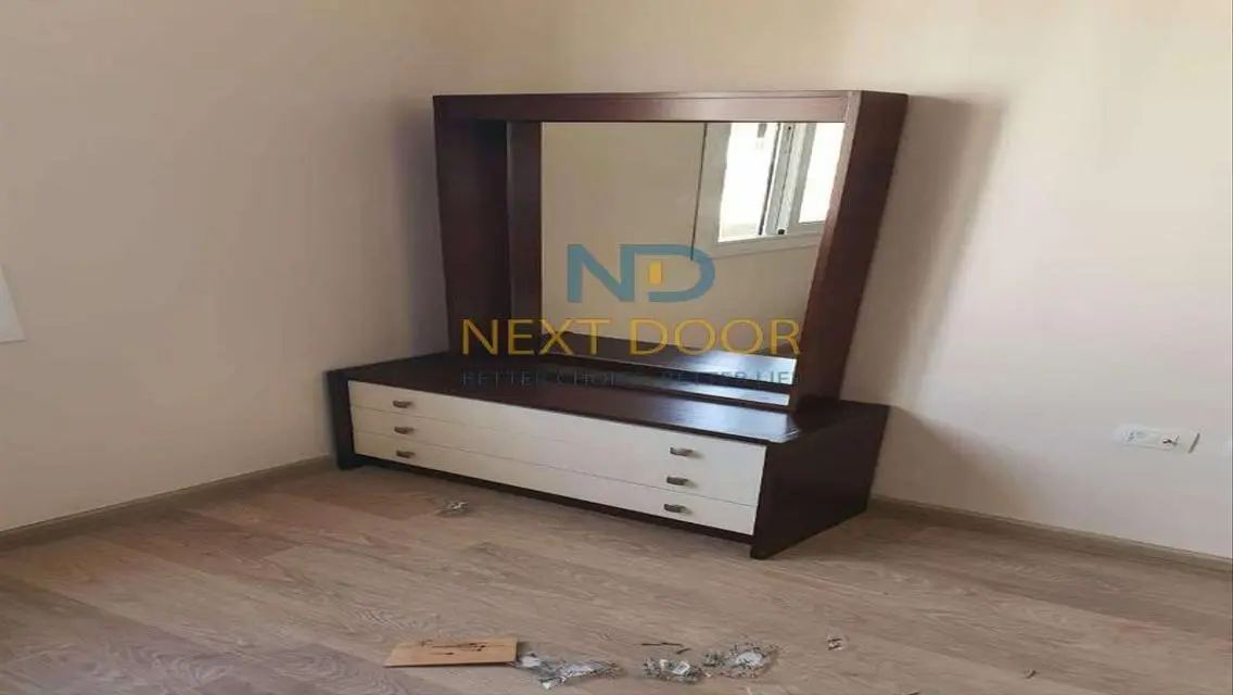 Apartment for sale in Hyde Park under market price