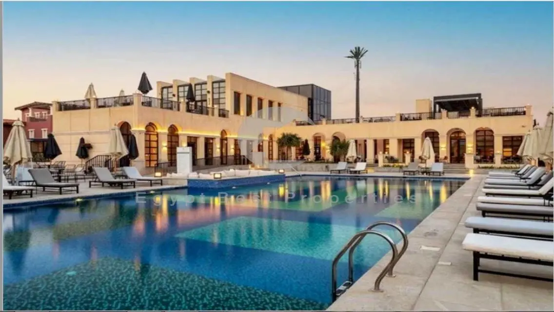 villa for sale in hyde park