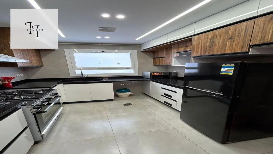 Luxury Apartment for Sale - 1200 Meter Space