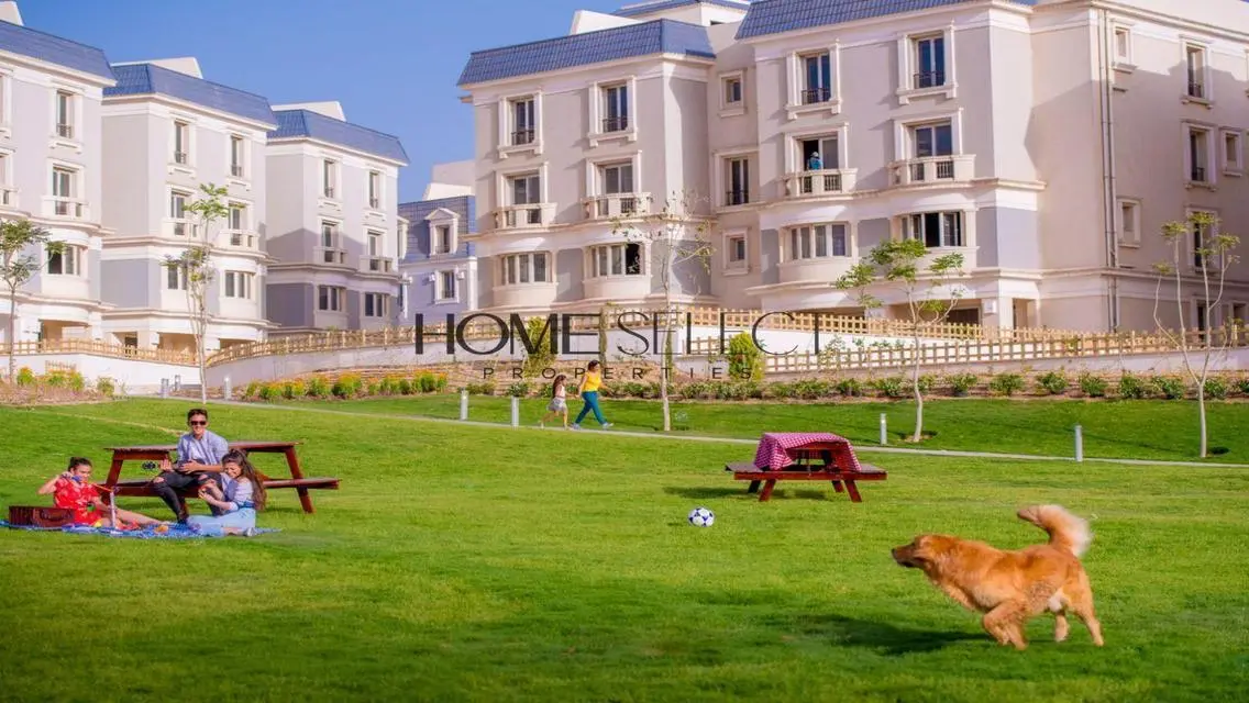 Corner 3 Bedroom + Garden - MV I-City October