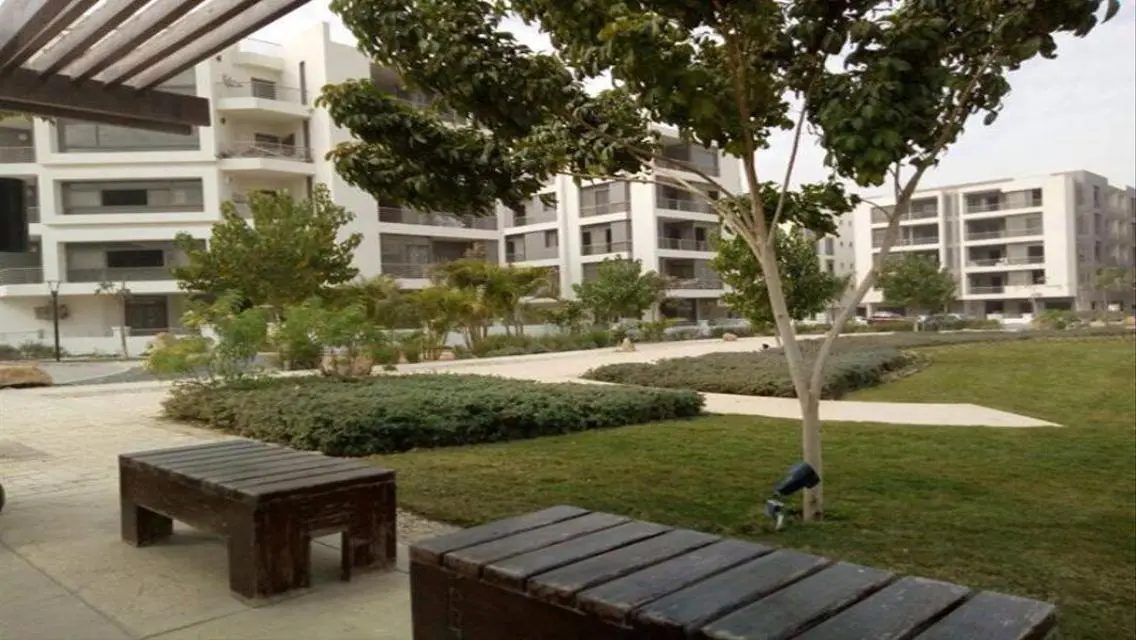 Studio in Garden for sale with a 40% discount