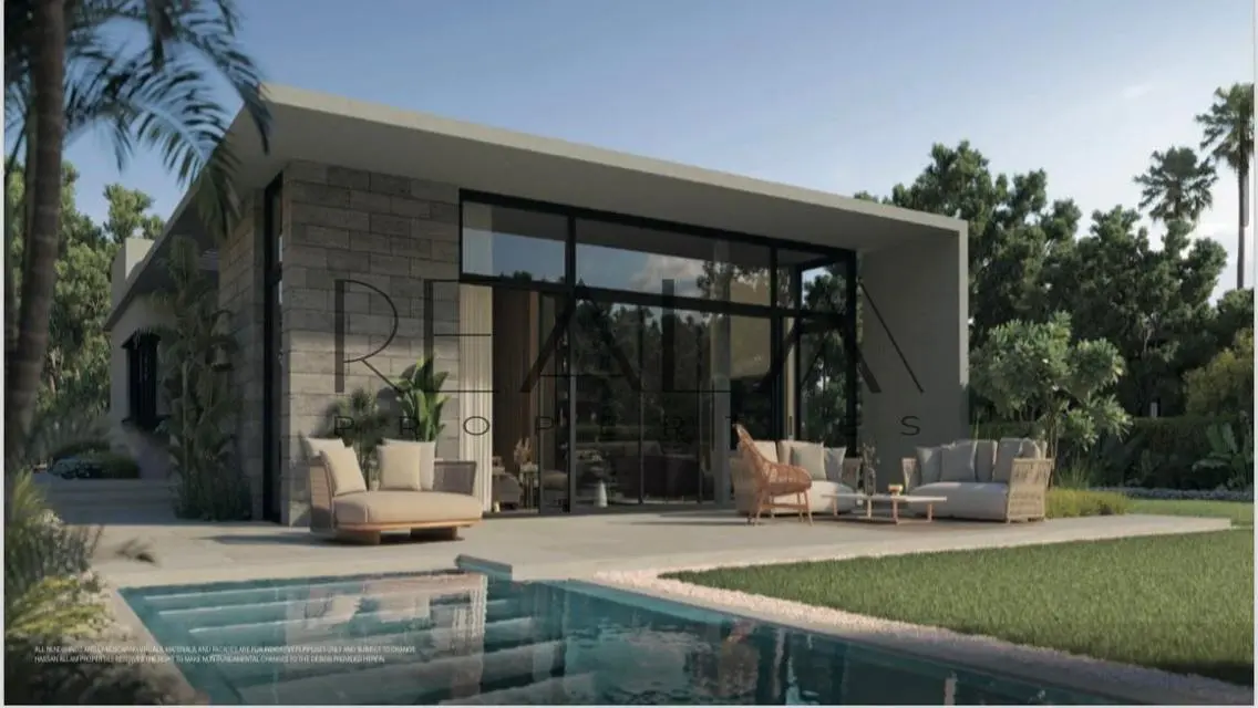 Luxury Villa with Private Garden and Pool in Prime Location