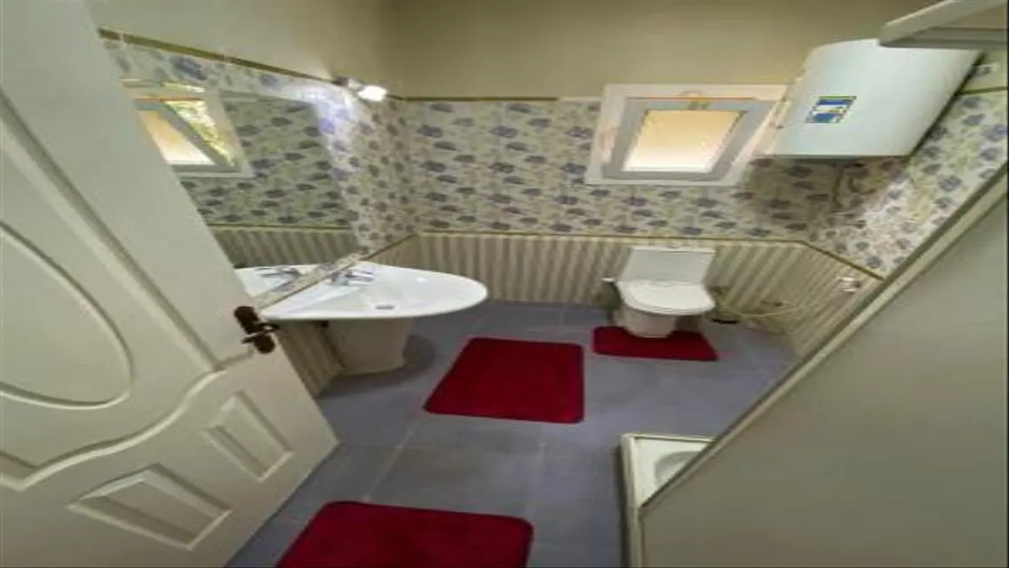 Luxury Apartment in Al-Bayan with Private Pool and Garden